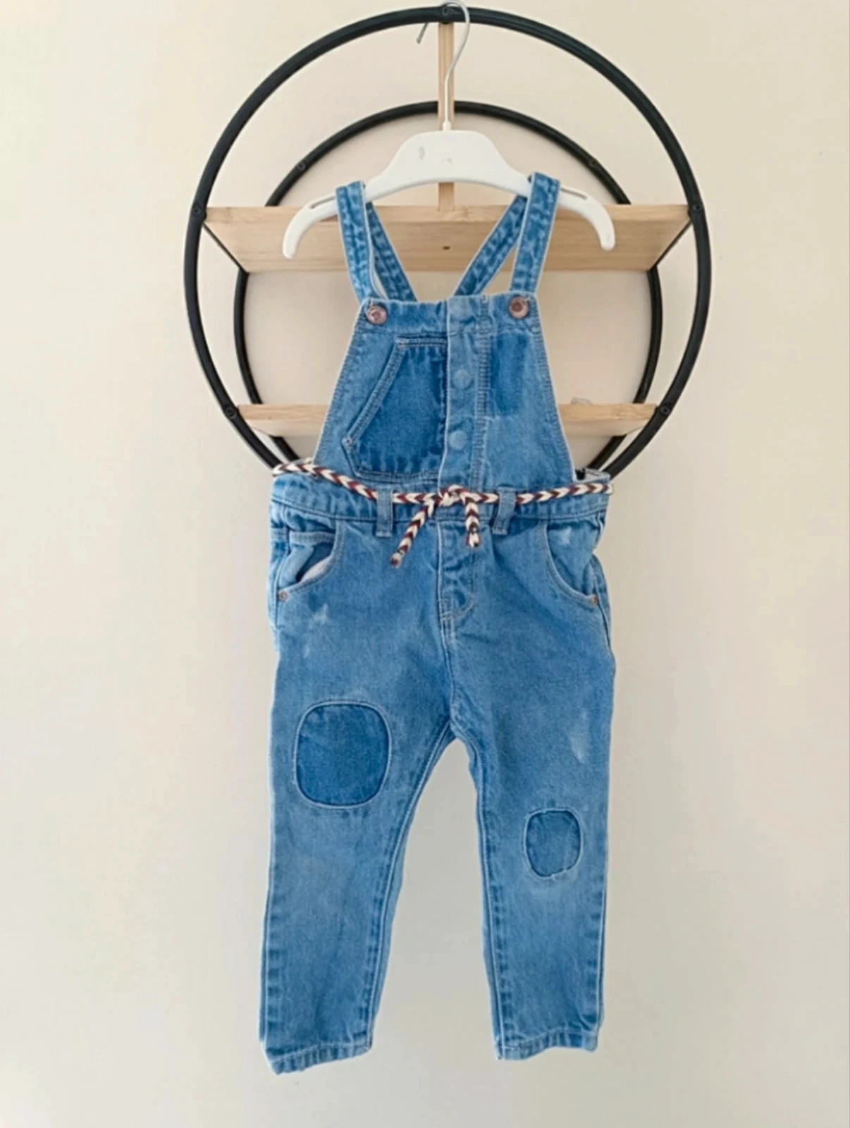12-18 mois salopette avec ceinture Zara